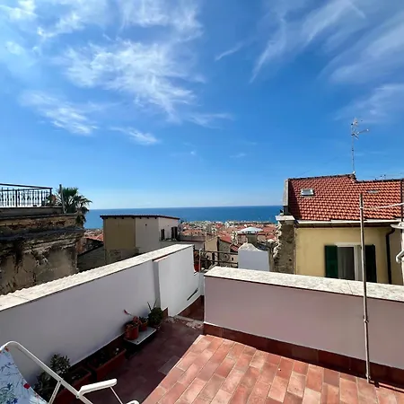 Terrace In Pigna - Lejlighed